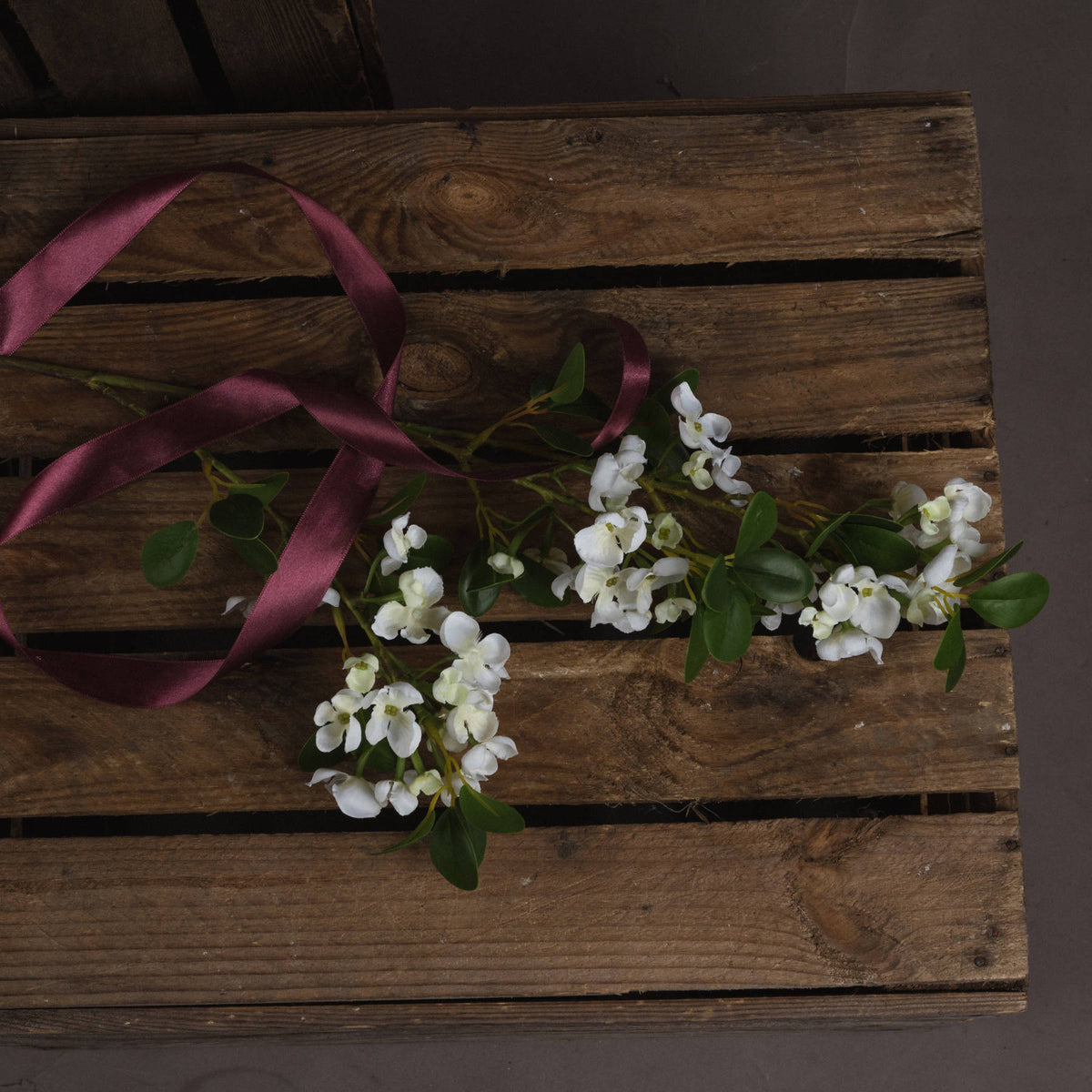 White Spring Mock Orange Flower - Orange