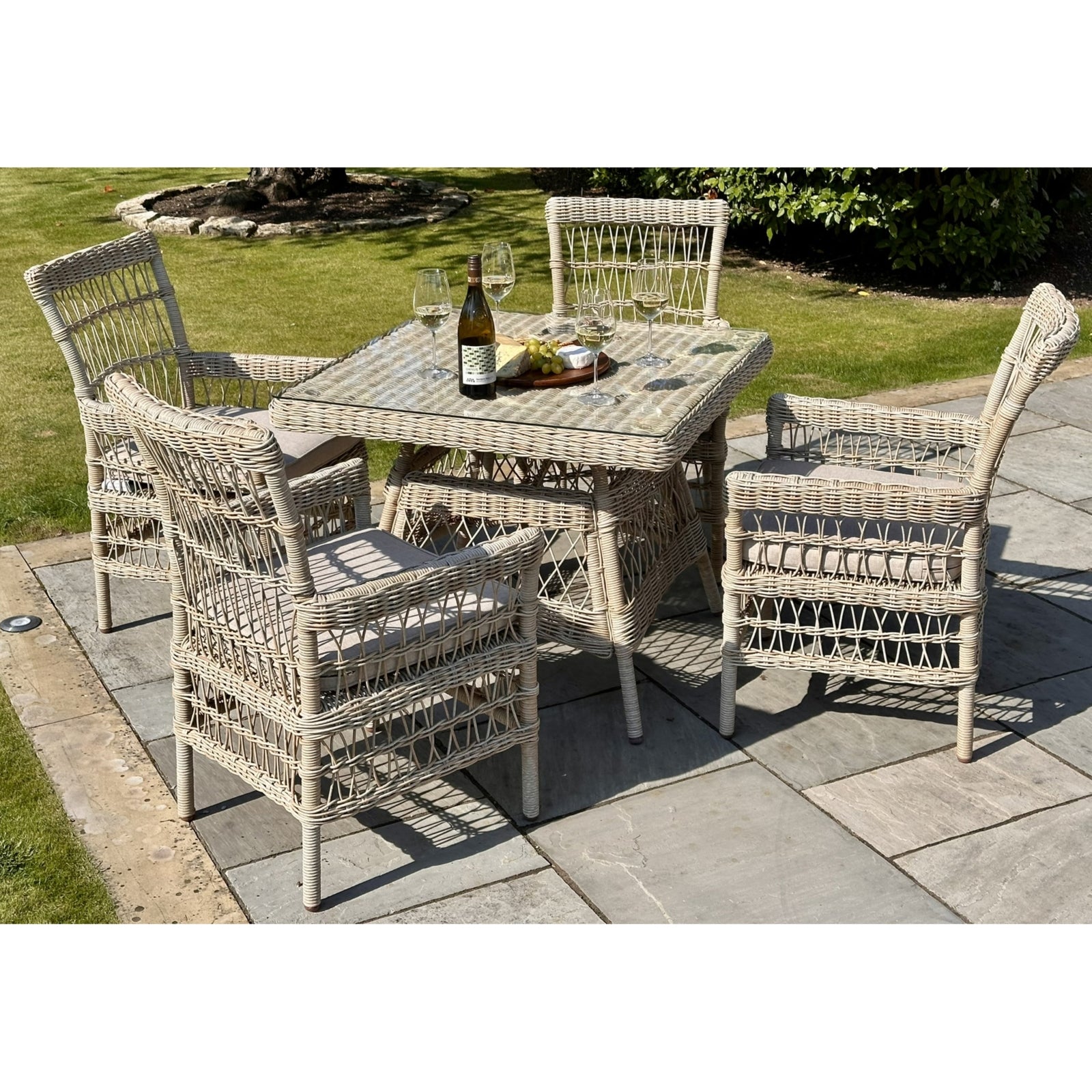 Provence Collection Outdoor Four Seater Dining Set