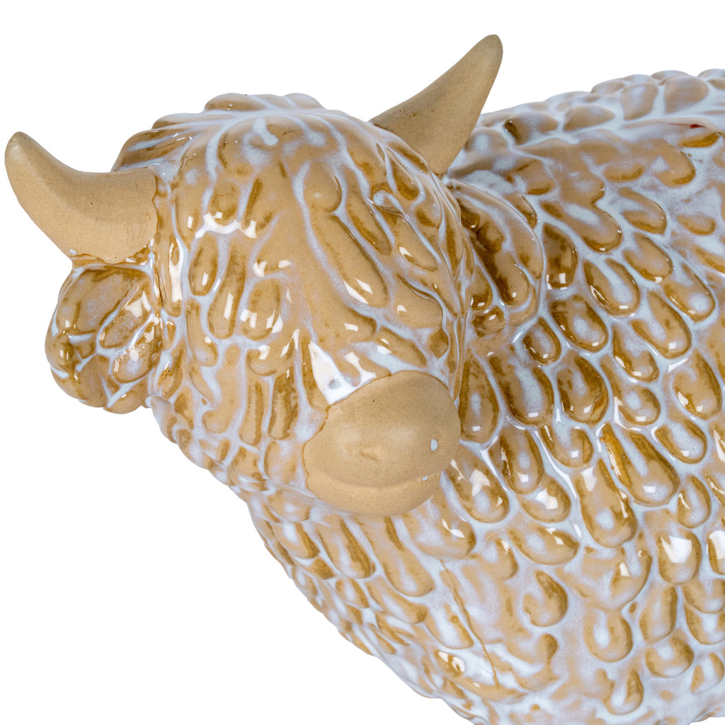 Alora Ceramic Highland Cow - White