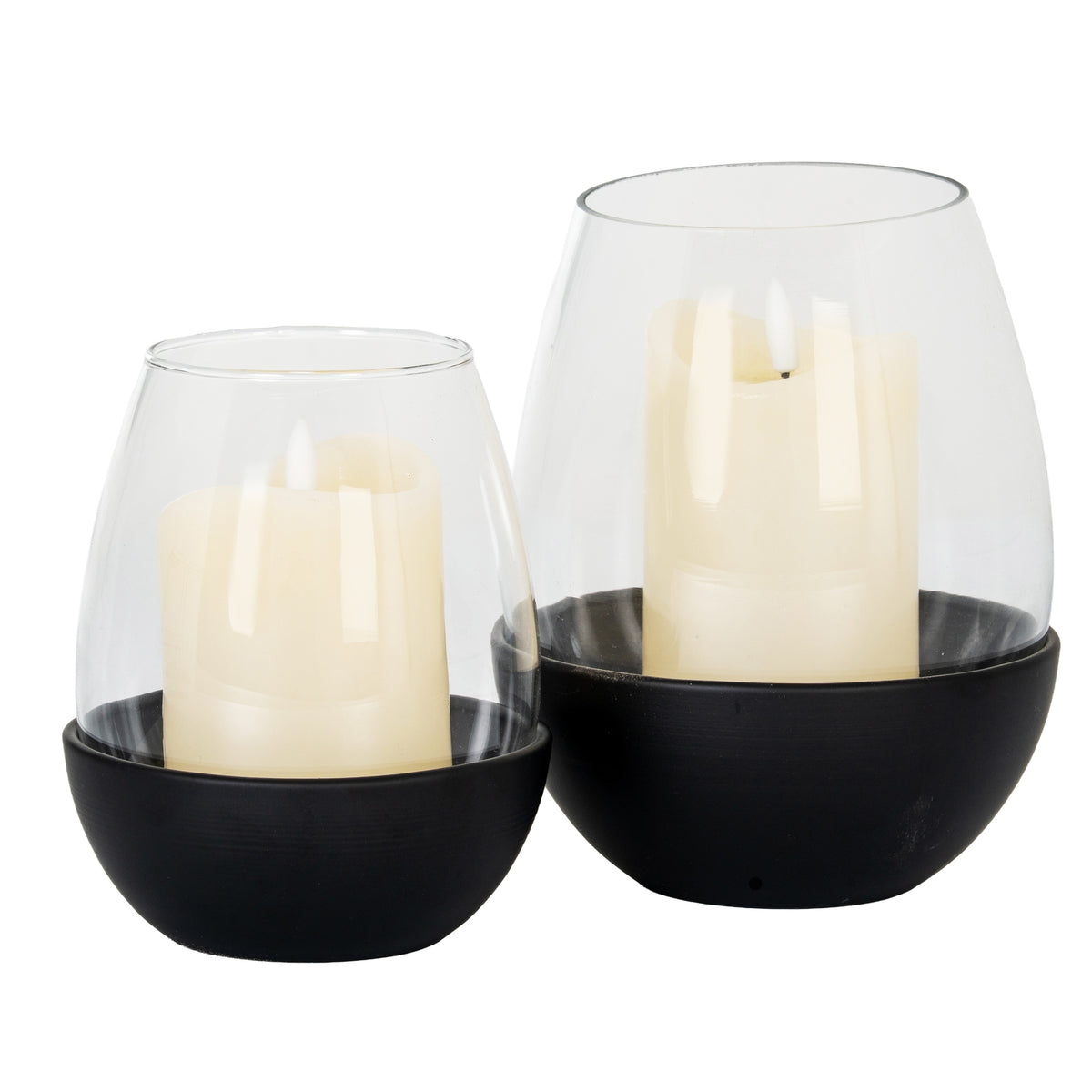 Neris Medium Candle Holder with Glass Goblet, close-up