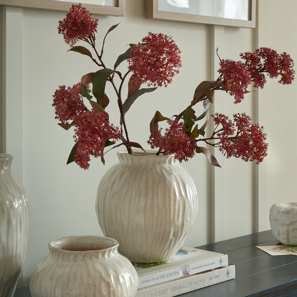 Numa Round Vase - White