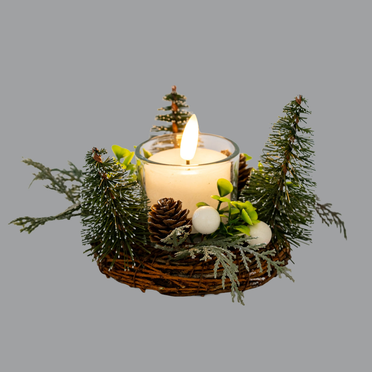 Small Brush Tree Candle Wreath with Berries and Pinecones